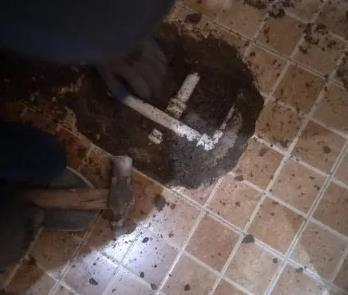 盘锦市卫生间漏水维修公司为您分享下卫生间渗水如何处理及注意事项